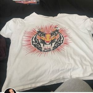 T shirt
